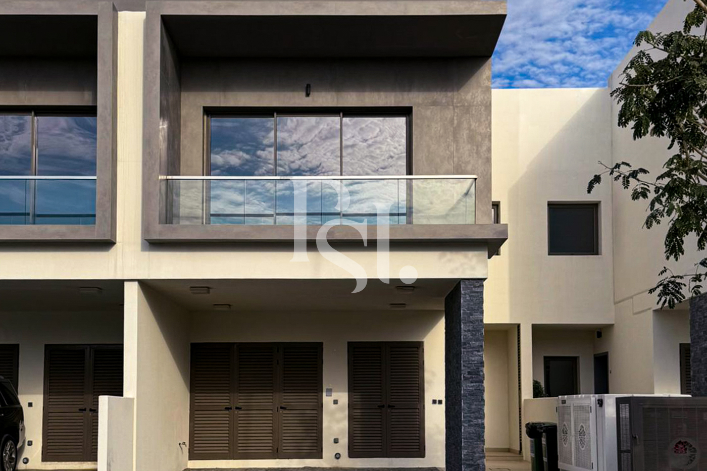 4 Bedroom Villa for Sale in Yas Island - property for sale