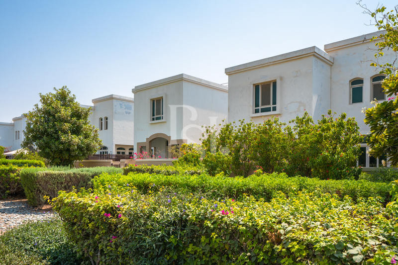 2 Bedroom Townhouse for Sale in Al Ghadeer - property for sale