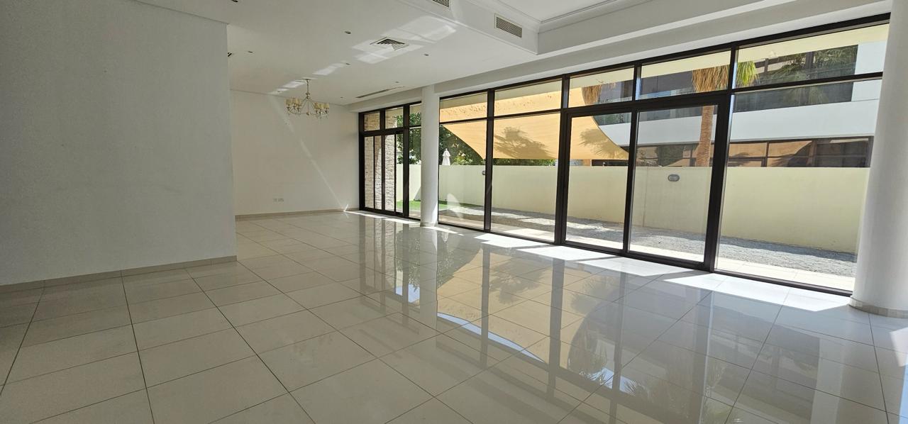 5 Bedroom Villa for Sale in Damac Hills - property for sale