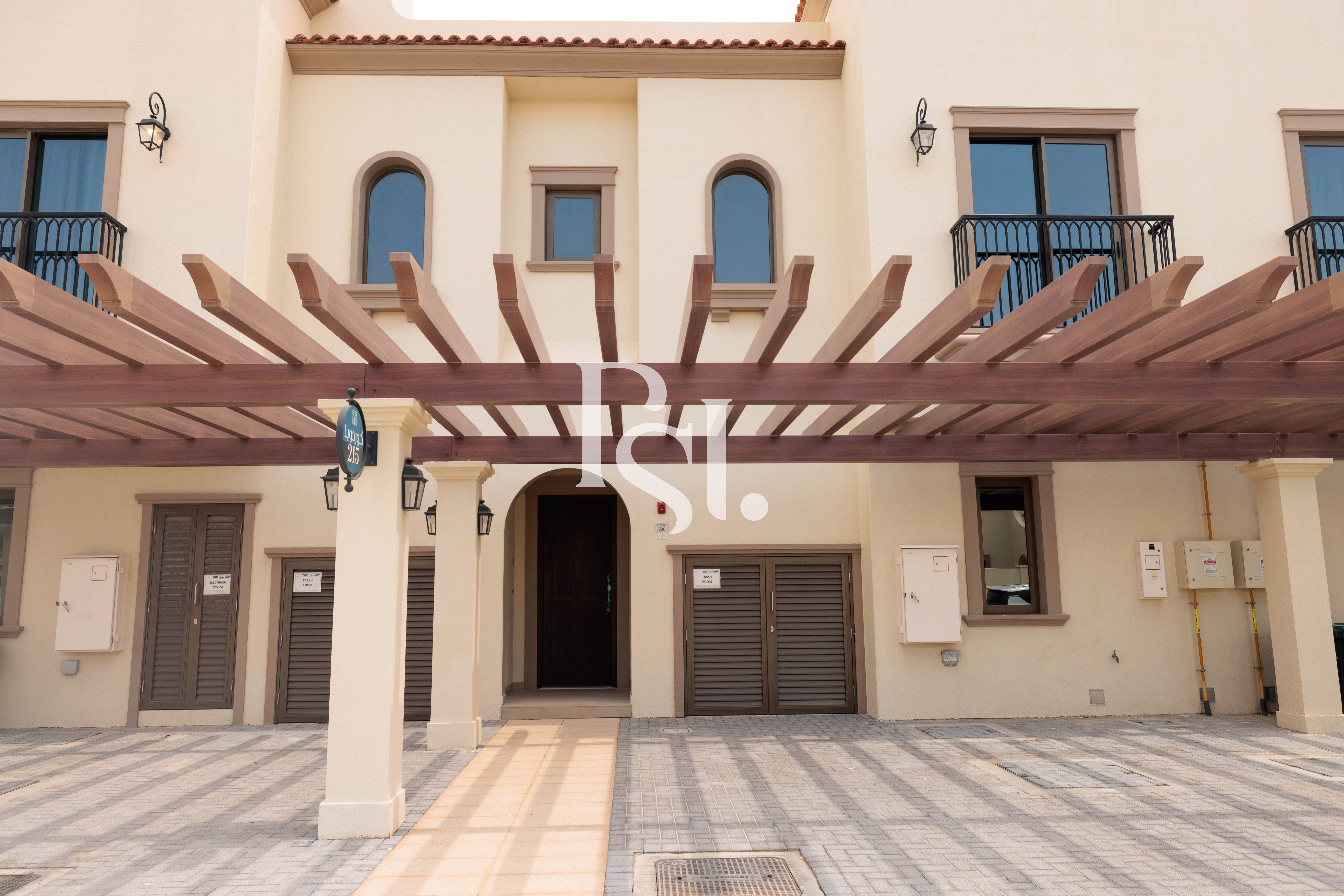 3 Bedroom Townhouse for Sale in Zayed City - property for sale