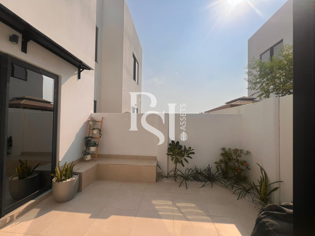 1 Bedroom Apartment for Sale in Al Ghadeer