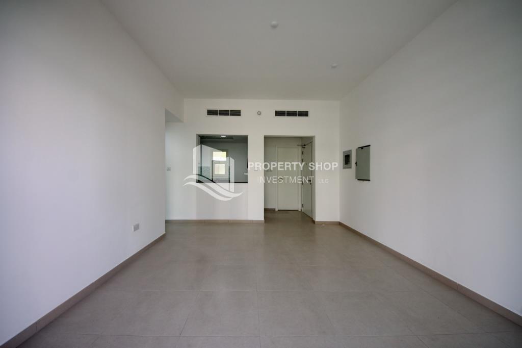 1 Bedroom Apartment for Sale in Al Ghadeer - property for sale