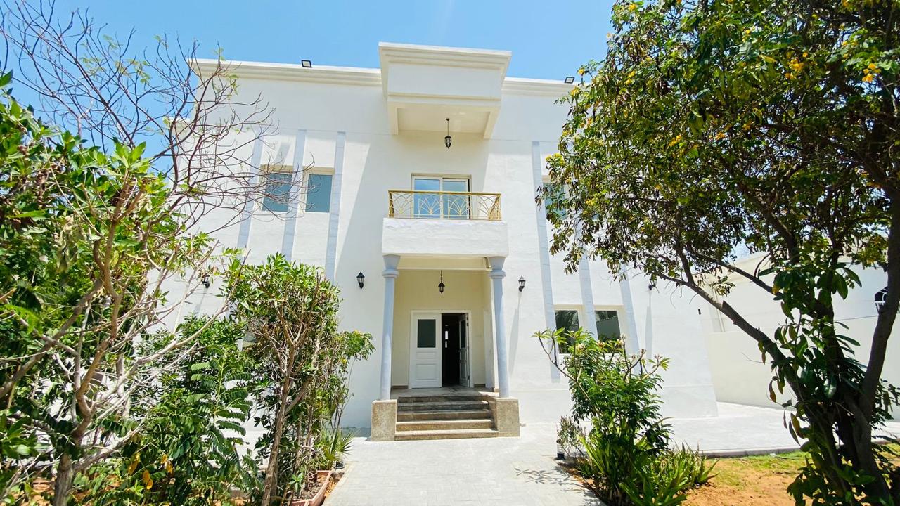 4 Bedroom Villa for Sale in Rigga - property for sale