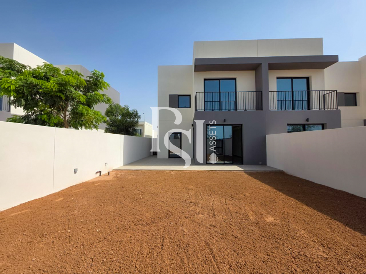 2 Bedroom Townhouse for Sale in Yas Island